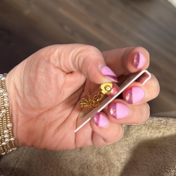 KATE SPADE NEW YORK Firework Floral Gold Tone Huggie Drop Earrings - Picture 3 of 3